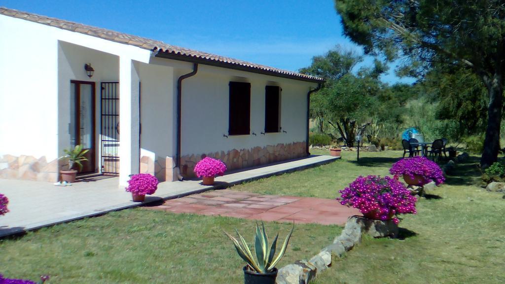 B&B Le Vele Теулада Экстерьер фото